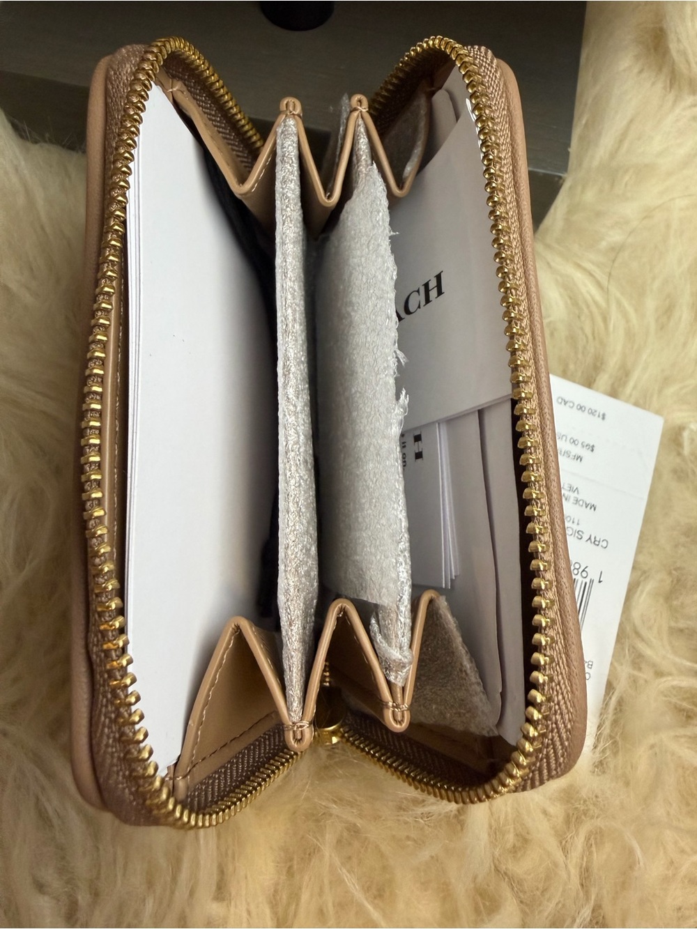 Coach Small Crystal Signature Logo Jacquard Zip Around Card Holder - Picture 11 of 11
